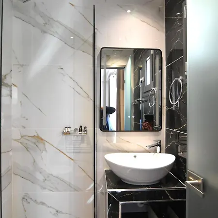 Mamica Luxury * Λαγανάς