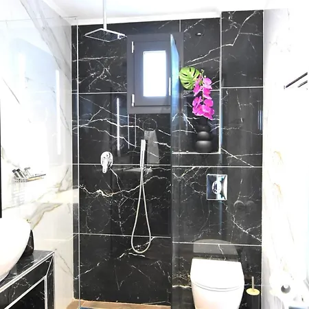 Mamica Luxury Βίλα Λαγανάς