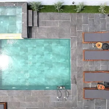 Mamica Luxury Λαγανάς